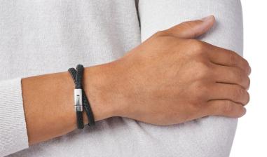 Sleek Black Bracelet for Men - Durable & Stylish | Luck Strings